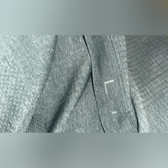 Lululemon Peloton Polo Shirt Mens Large Short Sleeve Green Logo Metal Vent Tech - Picture 5 of 5